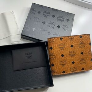 MCM Wallet